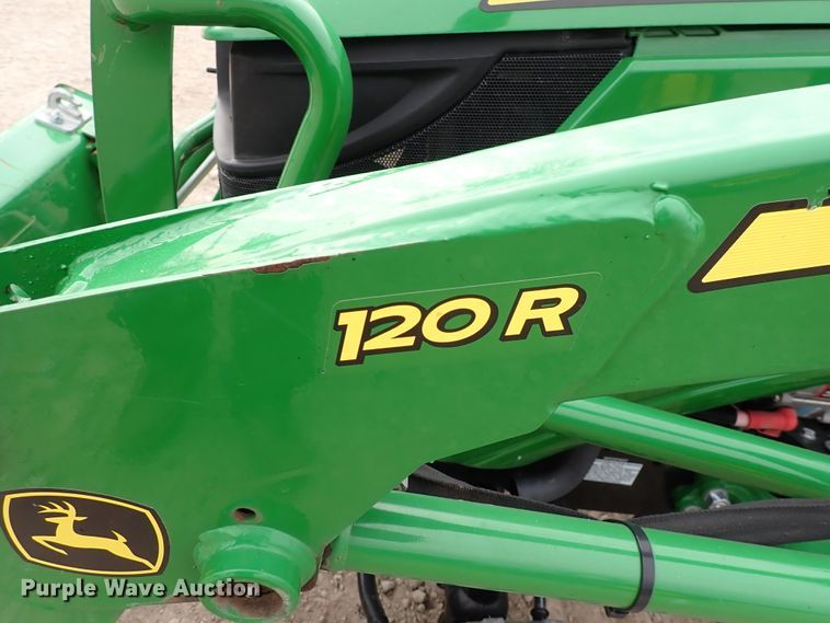 image for item DJ0060 2017 John Deere 1025R  MFWD tractor