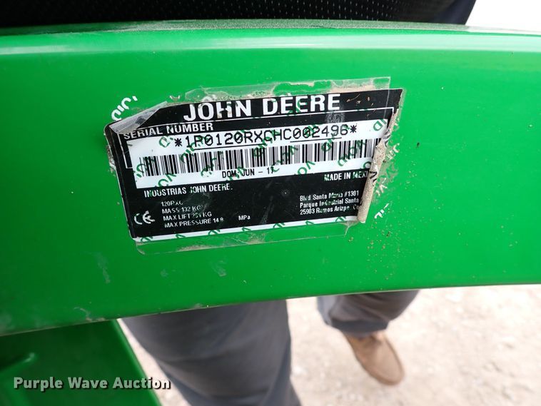 image for item DJ0060 2017 John Deere 1025R  MFWD tractor