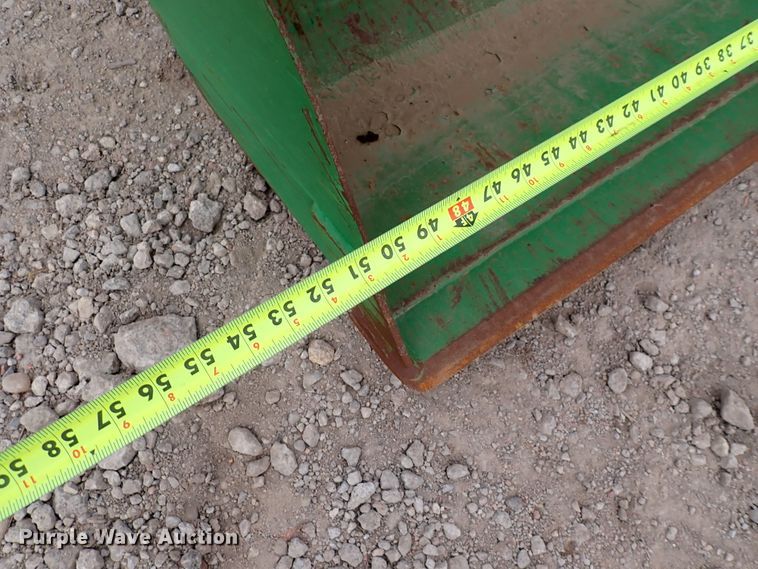 image for item DJ0060 2017 John Deere 1025R  MFWD tractor