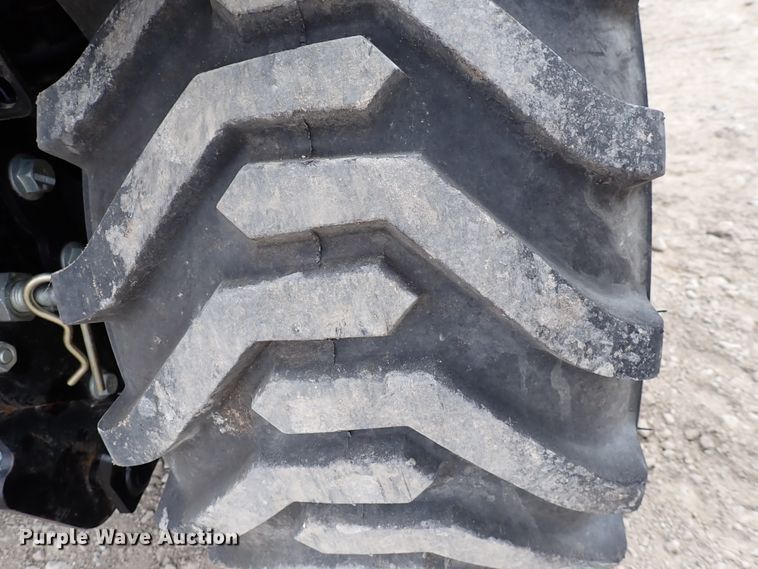 image for item DJ0060 2017 John Deere 1025R  MFWD tractor