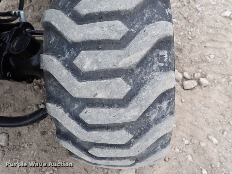 image for item DJ0060 2017 John Deere 1025R  MFWD tractor