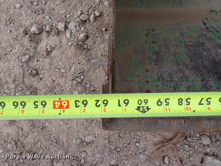 image for item DJ0061 2001 John Deere 4400  MFWD tractor