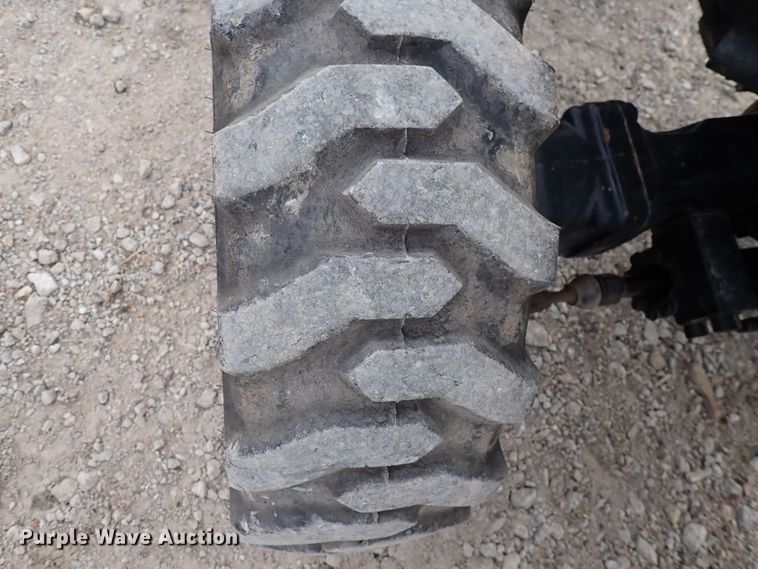 image for item DJ0061 2001 John Deere 4400  MFWD tractor