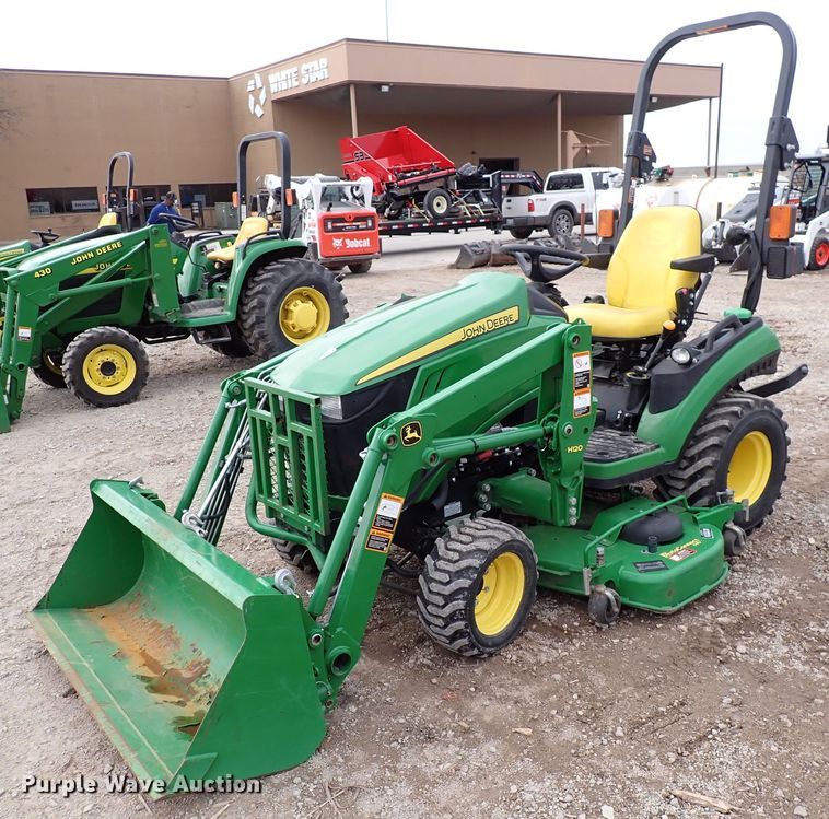 image for item DJ0062 2015 John Deere 1025R  MFWD tractor
