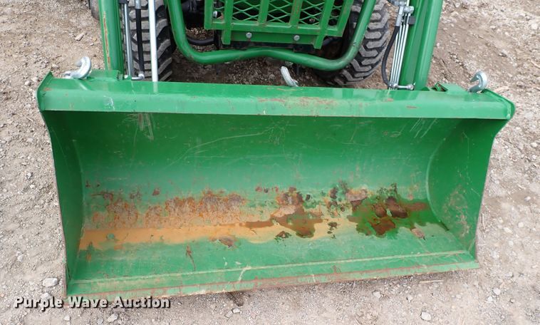image for item DJ0062 2015 John Deere 1025R  MFWD tractor