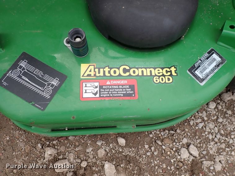 image for item DJ0062 2015 John Deere 1025R  MFWD tractor