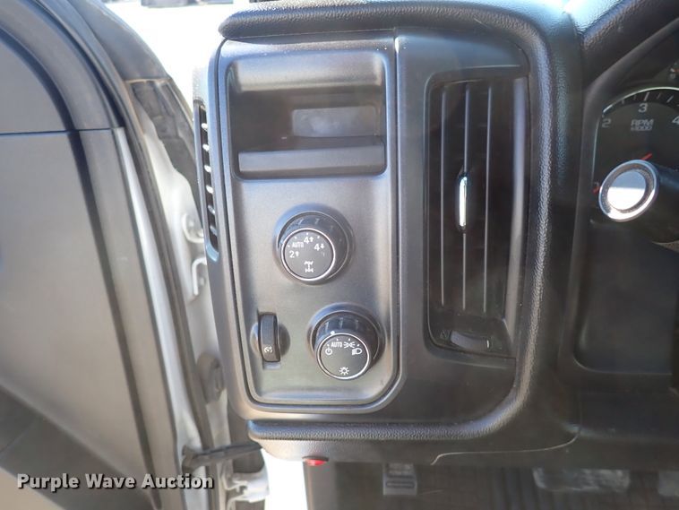 image for item DJ0066 2016 Chevrolet Silverado 1500  Double Cab pickup truck