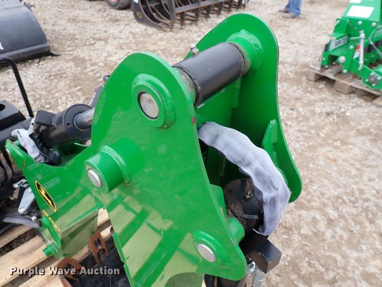 image for item DJ0071 John Deere 260 backhoe attachment