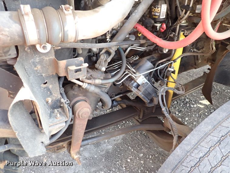 image for item DJ0089 2006 GMC C5500  rollback truck