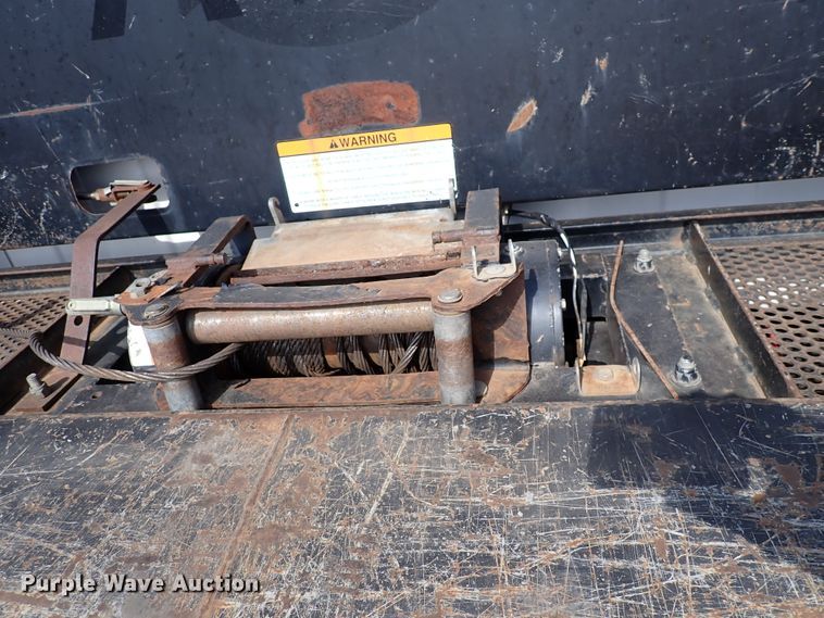 image for item DJ0089 2006 GMC C5500  rollback truck