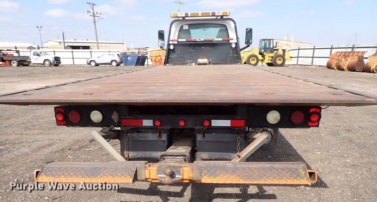 image for item DJ0089 2006 GMC C5500  rollback truck