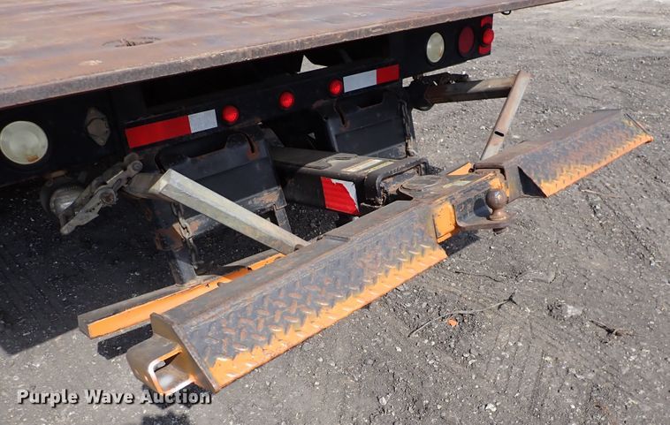 image for item DJ0089 2006 GMC C5500  rollback truck