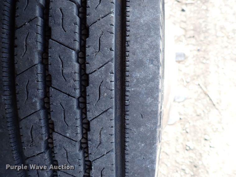 image for item DJ0089 2006 GMC C5500  rollback truck