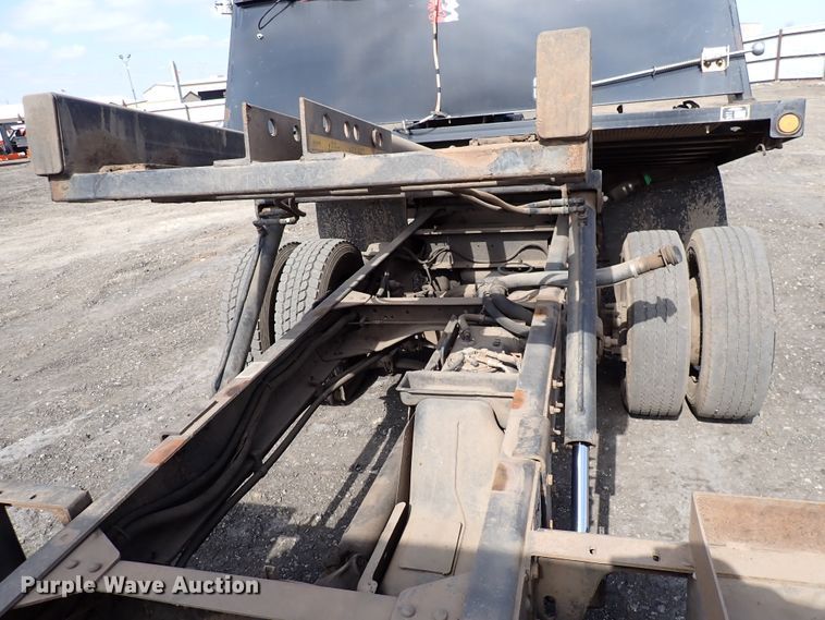 image for item DJ0089 2006 GMC C5500  rollback truck