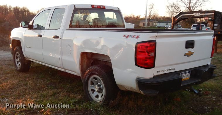 image for item DJ8028 2014 Chevrolet Silverado 1500  Double Cab pickup truck