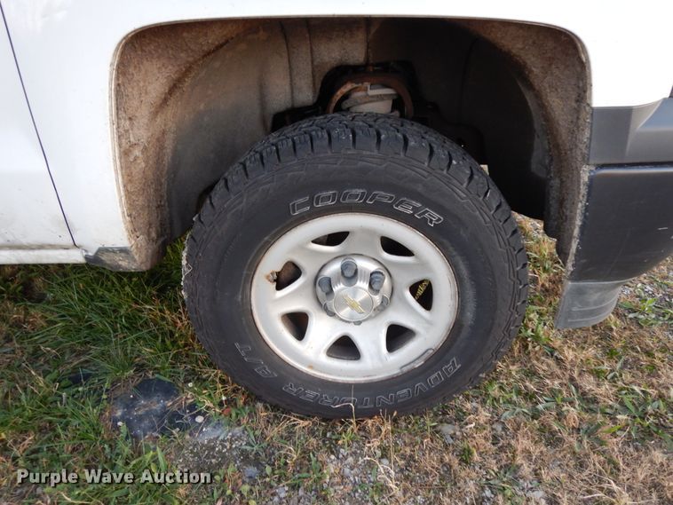 image for item DJ8028 2014 Chevrolet Silverado 1500  Double Cab pickup truck