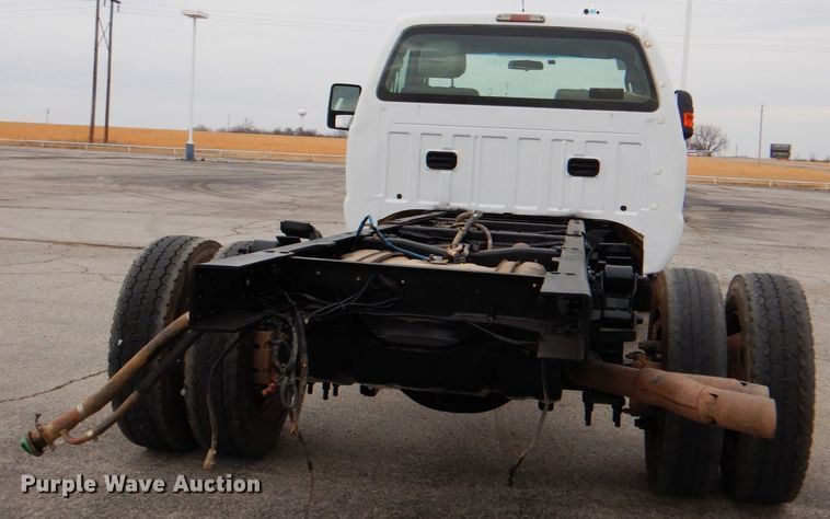 image for item DJ8700 2013 Ford F550  truck cab and chassis