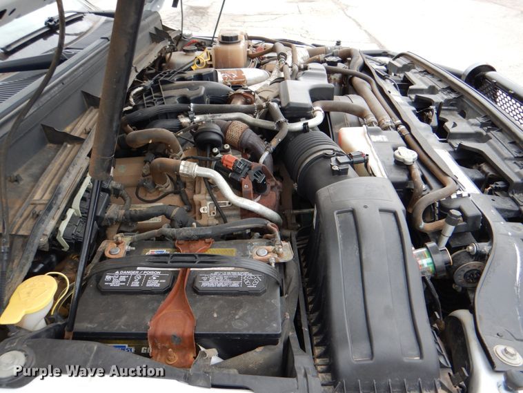 image for item DJ8700 2013 Ford F550  truck cab and chassis