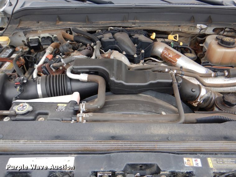 image for item DJ8700 2013 Ford F550  truck cab and chassis