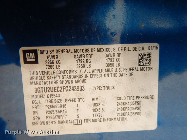 image for item DJ8705 2015 GMC Sierra 1500  Crew Cab pickup truck