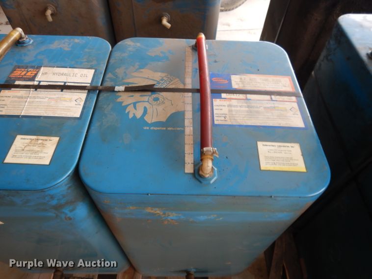 image for item DL2109 Sauk Valley Equipment oil station