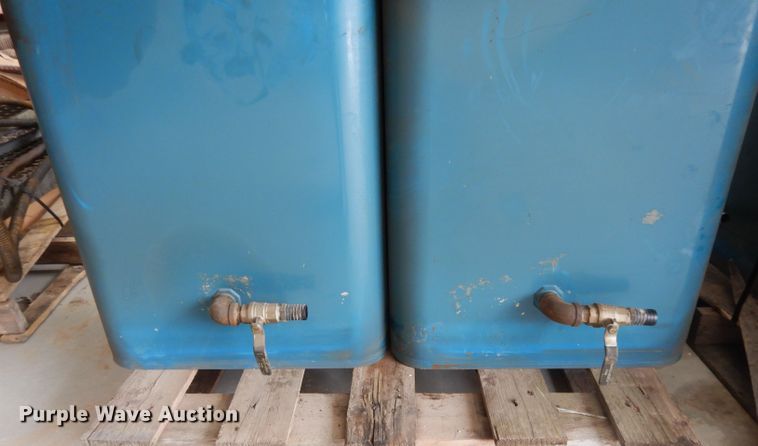 image for item DL2109 Sauk Valley Equipment oil station