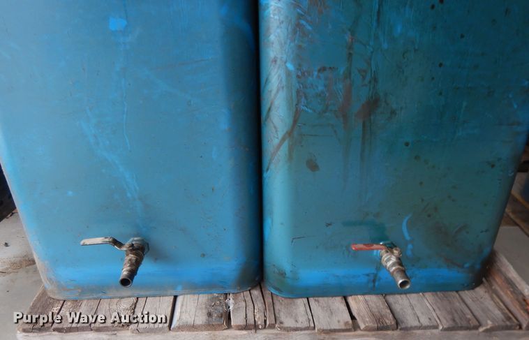 image for item DL2109 Sauk Valley Equipment oil station