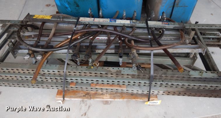 image for item DL2109 Sauk Valley Equipment oil station