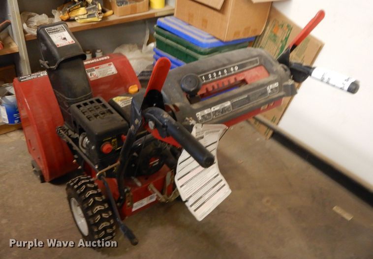 image for item DL2124 Craftsman 247.889571 snow blower