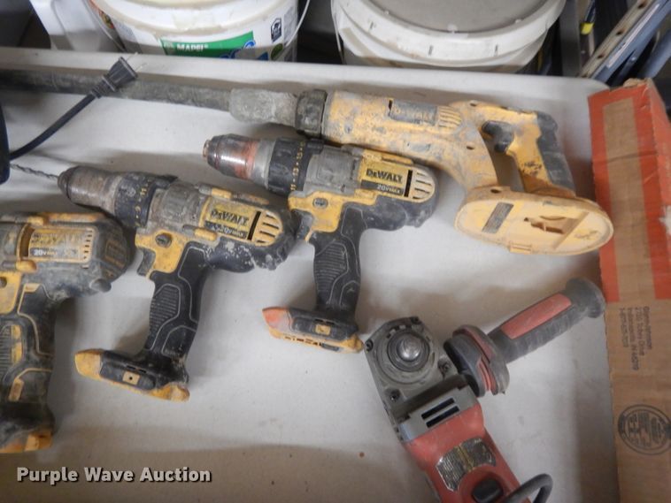 image for item DL2125 Tools