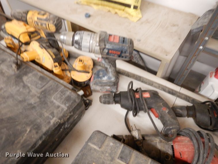 image for item DL2125 Tools