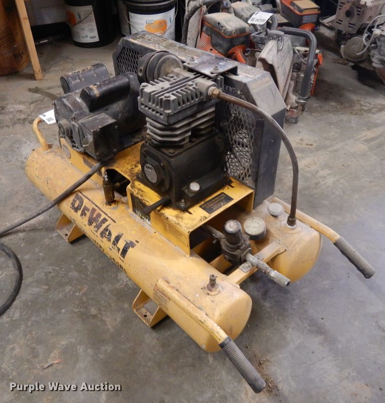 image for item DL2131 DeWalt D55170 air compressor