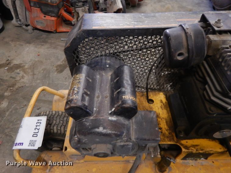 image for item DL2131 DeWalt D55170 air compressor
