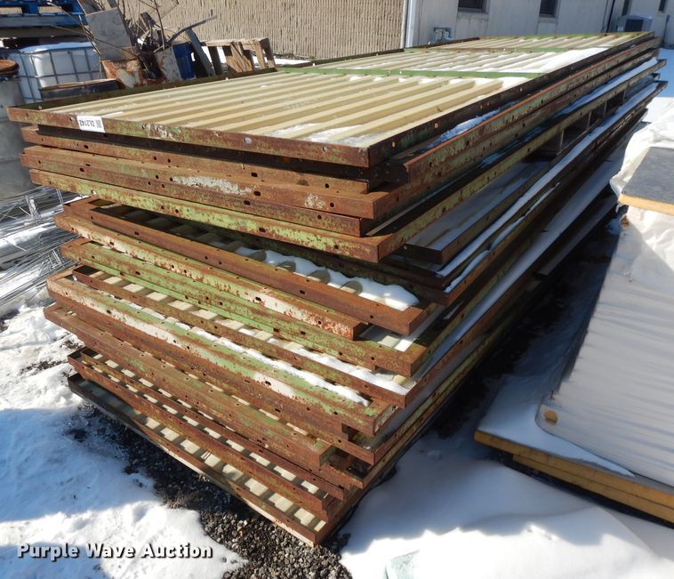 image for item DL2142 Approximately 34 Kelly Klosure panels