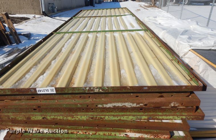 image for item DL2142 Approximately 34 Kelly Klosure panels