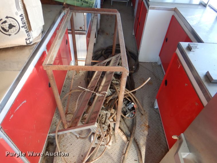 image for item DL2162 1993 Century concession trailer