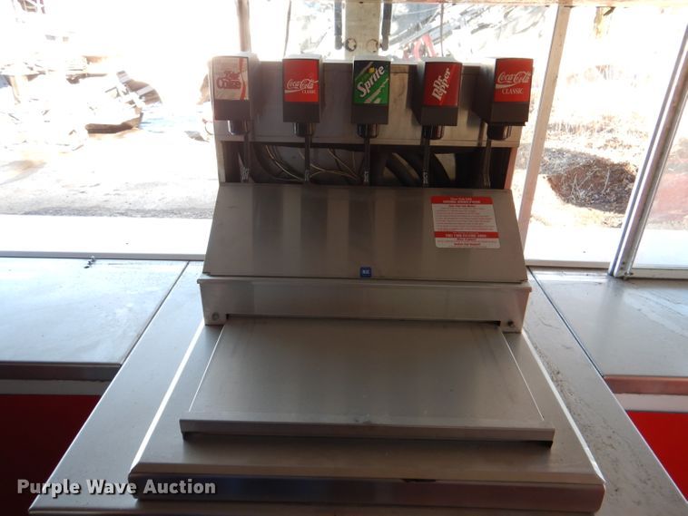 image for item DL2162 1993 Century concession trailer