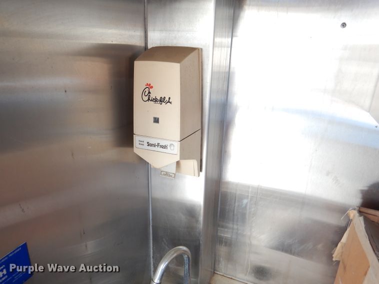 image for item DL2162 1993 Century concession trailer