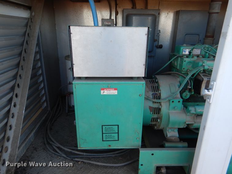 image for item DL2162 1993 Century concession trailer