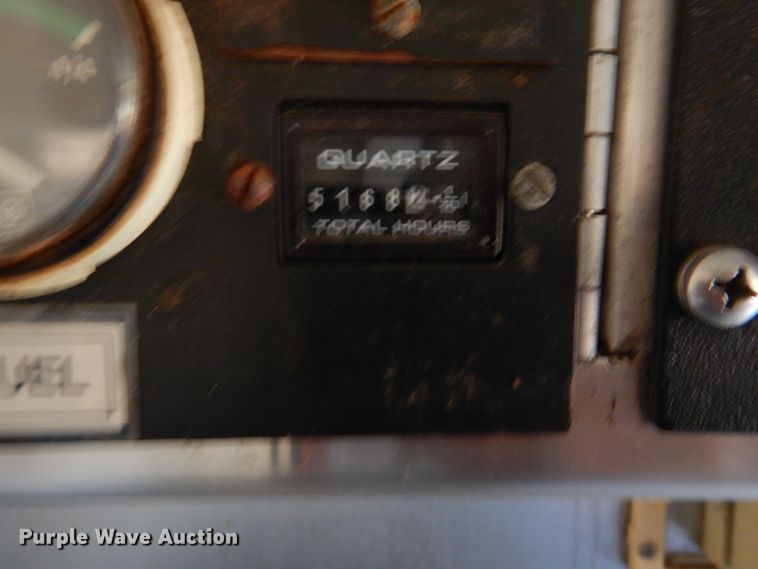 image for item DL2162 1993 Century concession trailer