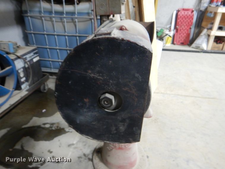 image for item DL2177 Bench grinder