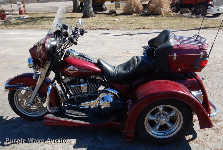 image for item DL2201 2006 Harley Davidson Electra Glide Ultra Classic  motorcycle