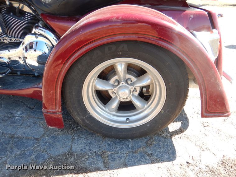 image for item DL2201 2006 Harley Davidson Electra Glide Ultra Classic  motorcycle