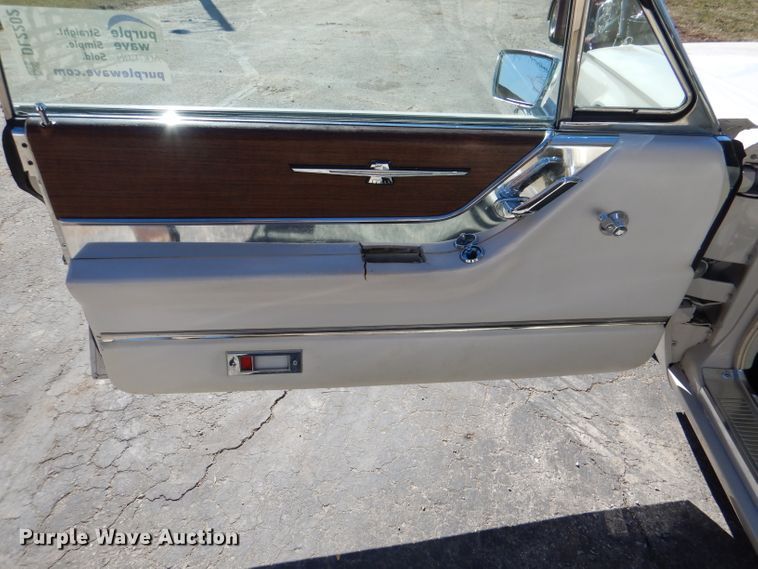 image for item DL2202 1965 Ford Thunderbird
