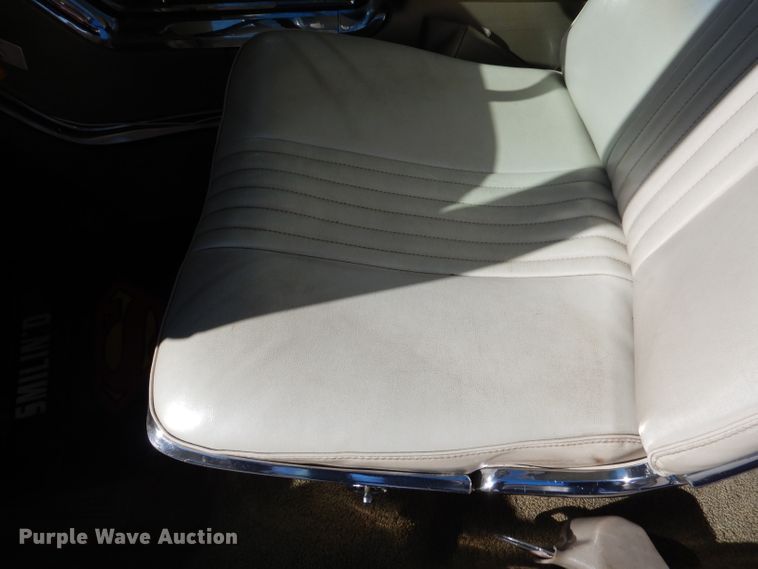 image for item DL2202 1965 Ford Thunderbird