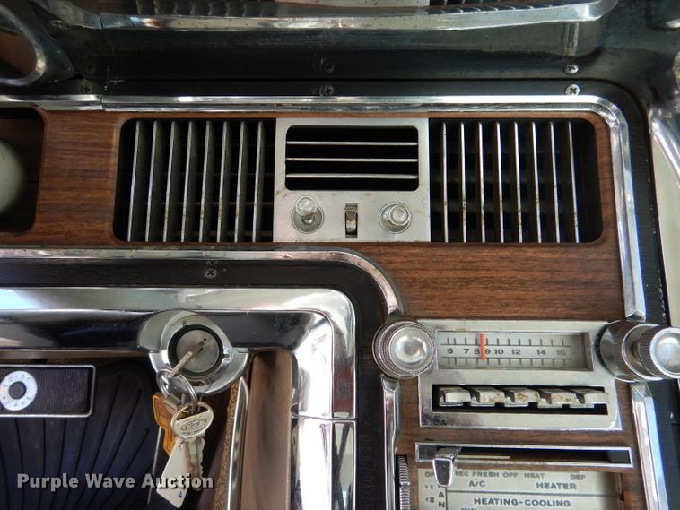 image for item DL2202 1965 Ford Thunderbird