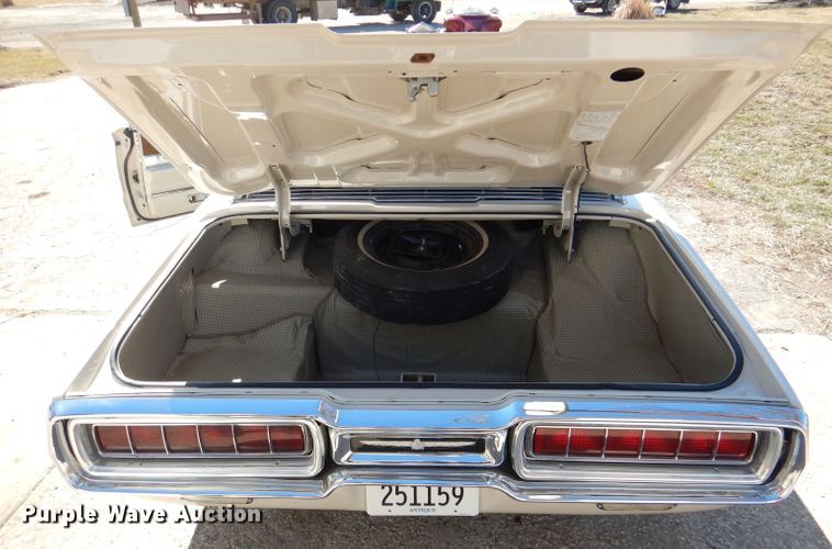 image for item DL2202 1965 Ford Thunderbird