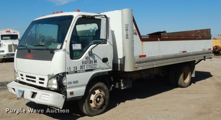 image for item DM2809 2007 GMC W4500  flatbed truck