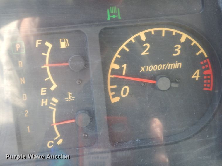 image for item DM2809 2007 GMC W4500  flatbed truck