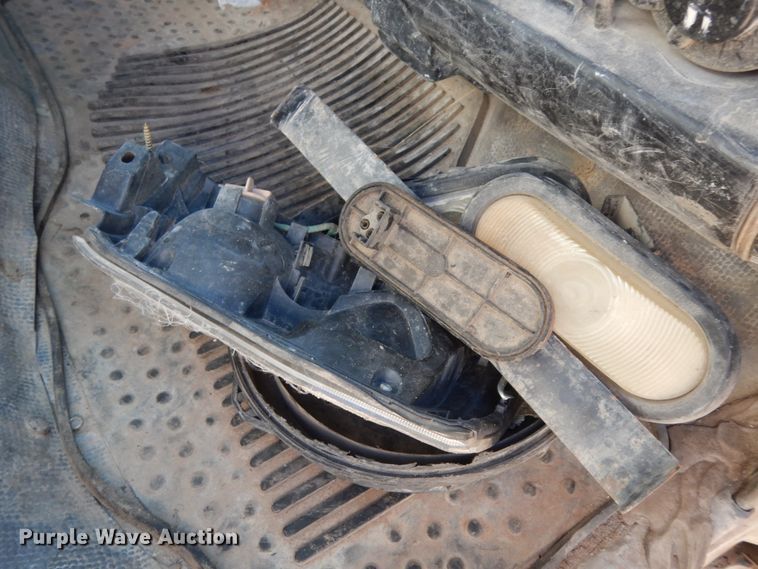 image for item DM2809 2007 GMC W4500  flatbed truck